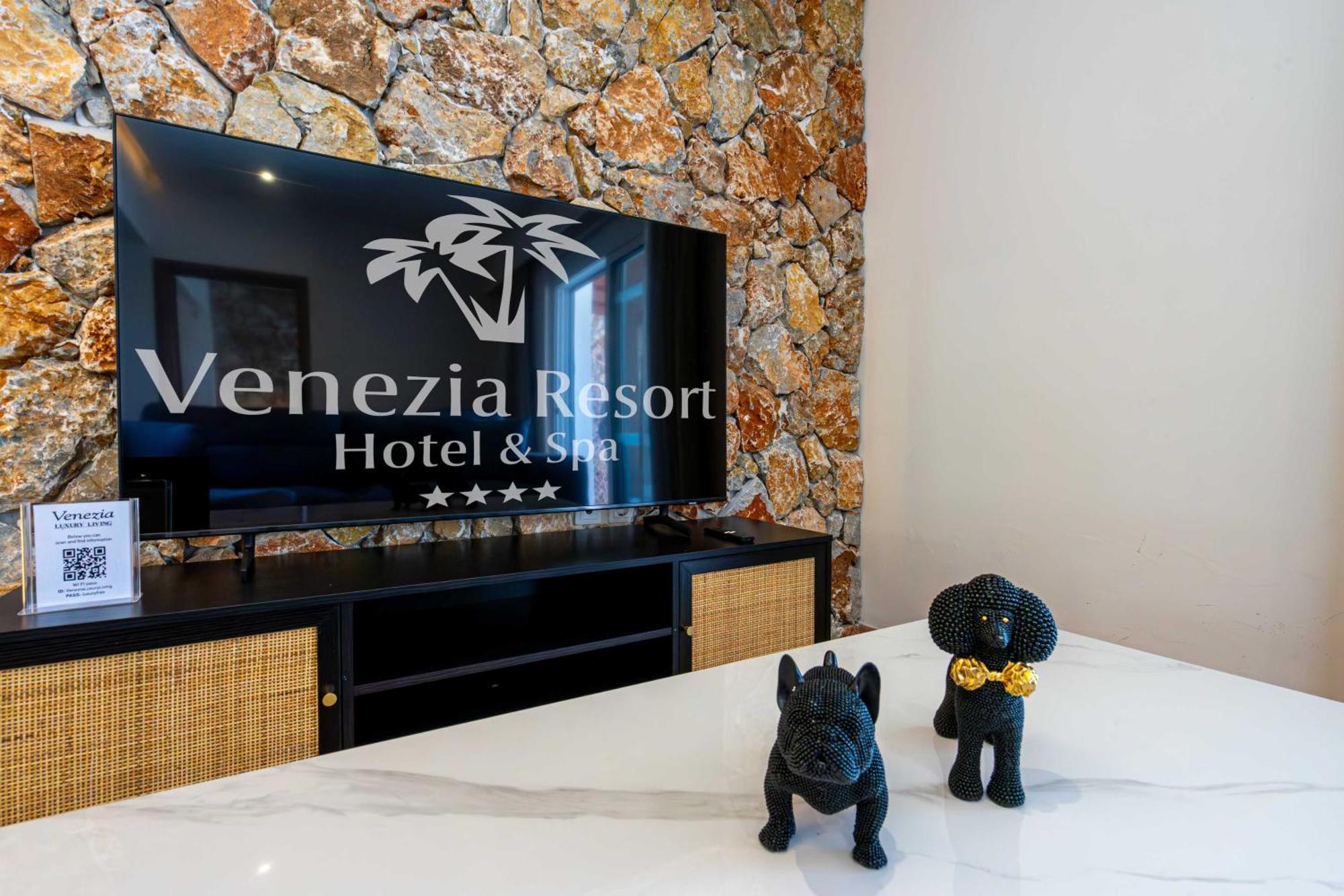 Venezia Luxury Living Villas, 法里拉基 外观 照片