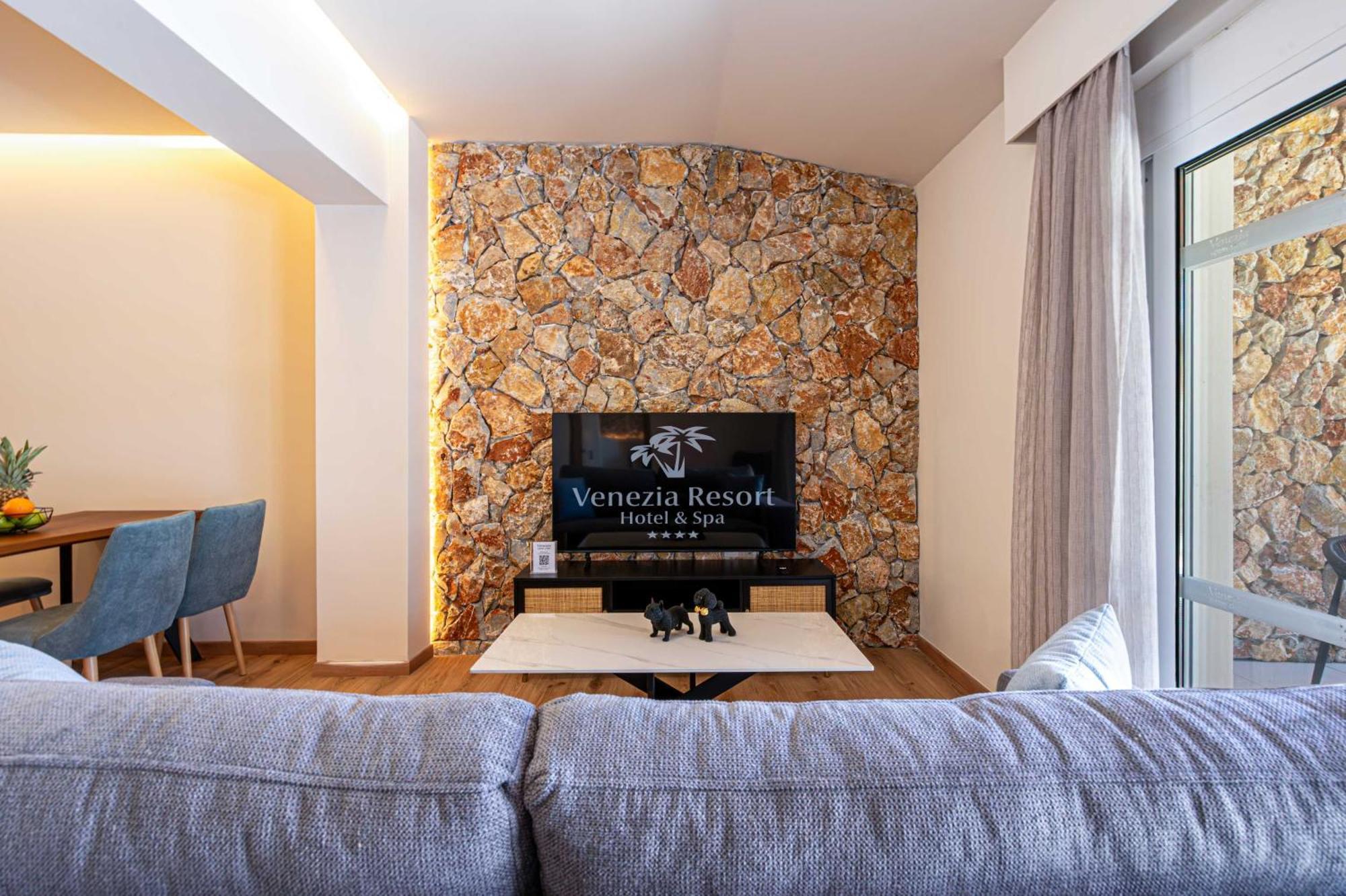 Venezia Luxury Living Villas, 法里拉基 外观 照片
