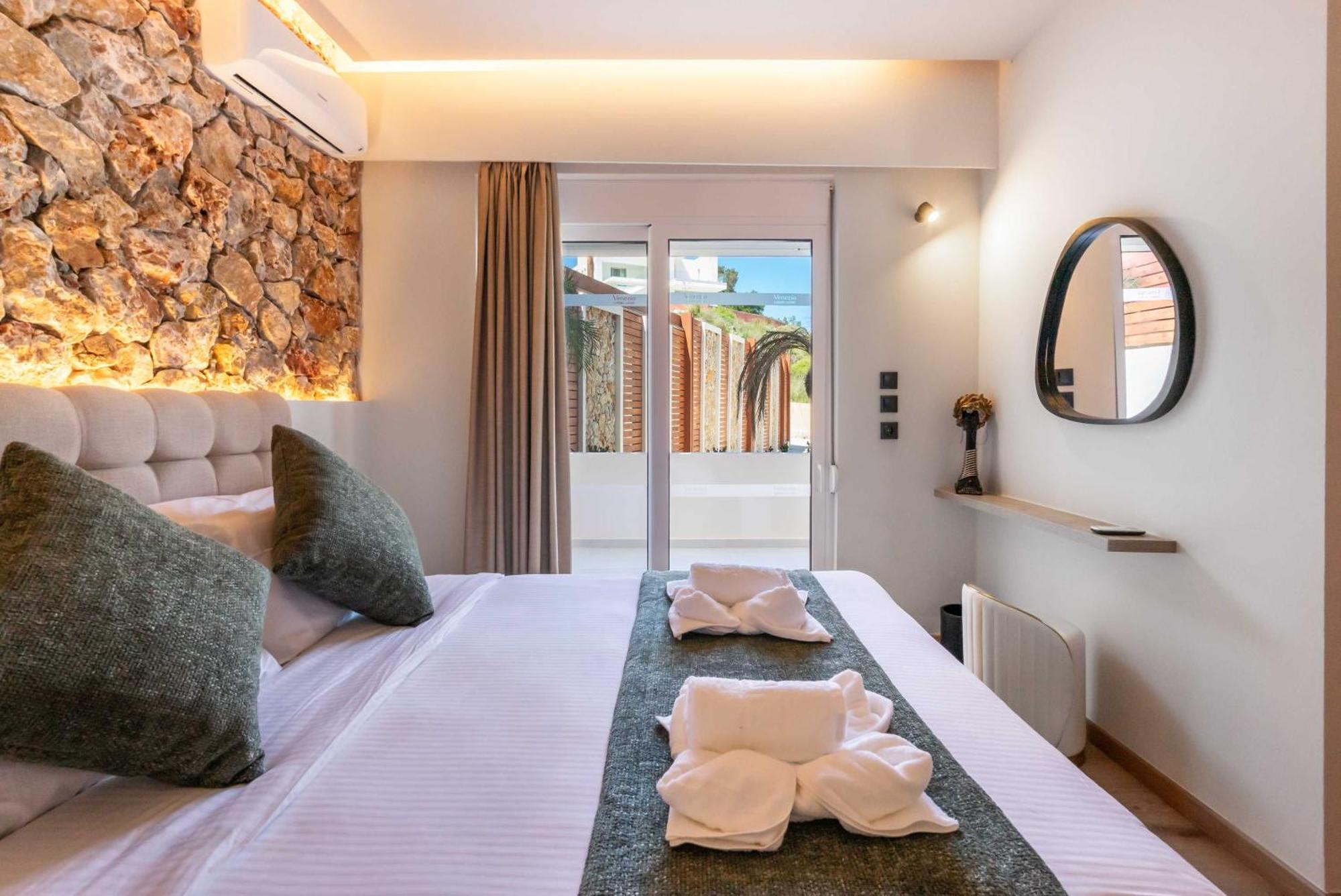 Venezia Luxury Living Villas, 法里拉基 外观 照片