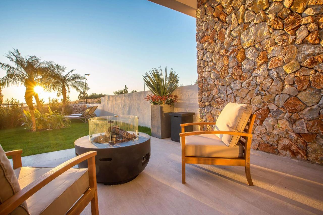 Venezia Luxury Living Villas, 法里拉基 外观 照片